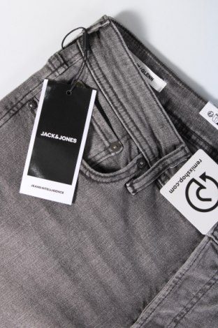 Ανδρικό τζίν Jack & Jones, Μέγεθος M, Χρώμα Γκρί, Τιμή 26,68 €