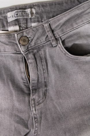 Pánske džínsy  LCW, Veľkosť M, Farba Sivá, Cena  8,22 €