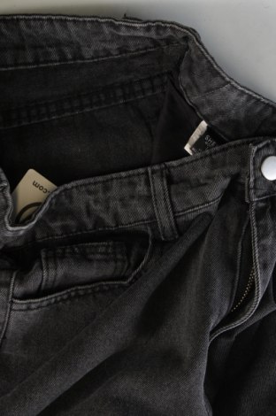 Pánske džínsy  SHEIN, Veľkosť S, Farba Sivá, Cena  8,22 €