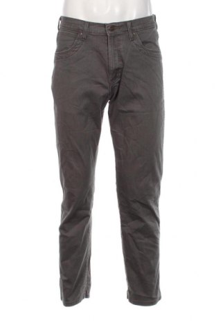 Herren Jeans Wrangler, Größe M, Farbe Grau, Preis 26,10 €