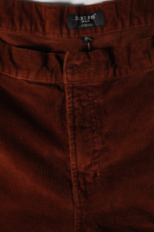 Pantaloni raiați de bărbați Bexleys, Mărime XXL, Culoare Maro, Preț 80,92 Lei