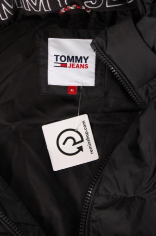 Herrenweste Tommy Jeans, Größe XL, Farbe Schwarz, Preis 90,47 €