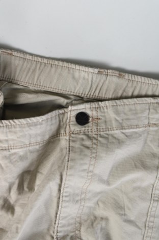 Мъжки къс панталон, Размер XL, Цвят Бежов, Цена 25,00 лв.