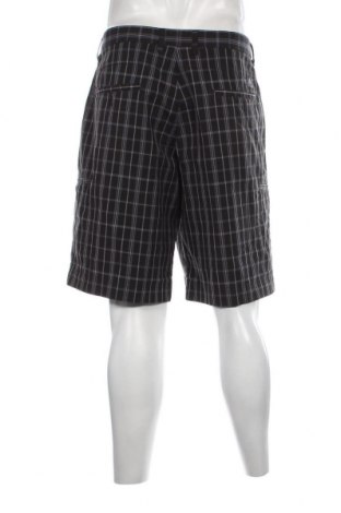 Мъжки къс панталон Adidas, Размер XL, Цвят Многоцветен, Цена 34,00 лв.