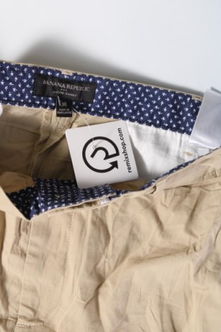 Herren Shorts Banana Republic, Größe XL, Farbe Beige, Preis 15,69 €