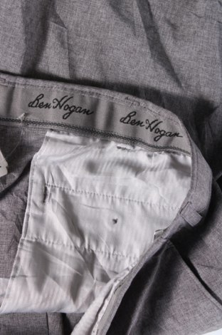 Pantaloni scurți de bărbați Ben Hogan, Mărime XL, Culoare Gri, Preț 78,13 Lei