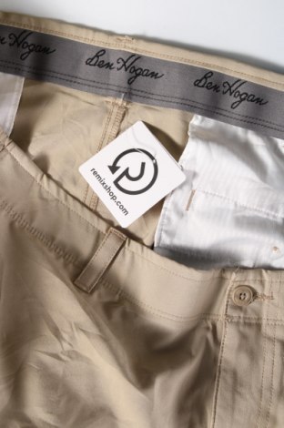 Мъжки къс панталон Ben Hogan, Размер XL, Цвят Бежов, Цена 23,75 лв.