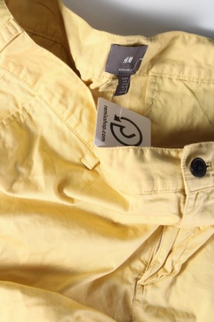 Ανδρικό κοντό παντελόνι H&M, Μέγεθος XL, Χρώμα Κίτρινο, Τιμή 15,46 €