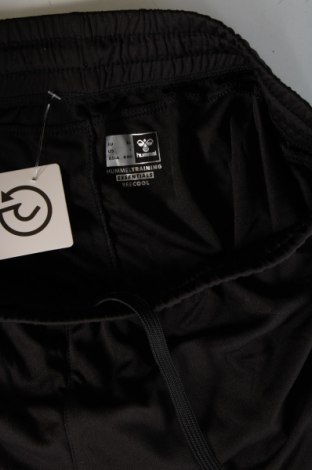 Pantaloni scurți de bărbați Hummel, Mărime XL, Culoare Negru, Preț 68,80 Lei