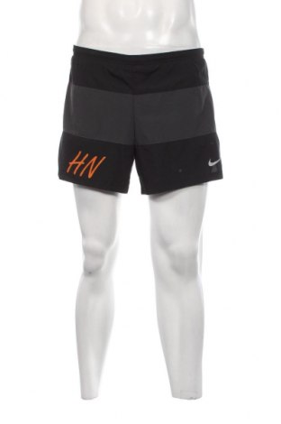 Ανδρικό κοντό παντελόνι Nike, Μέγεθος M, Χρώμα Μαύρο, Τιμή 21,03 €