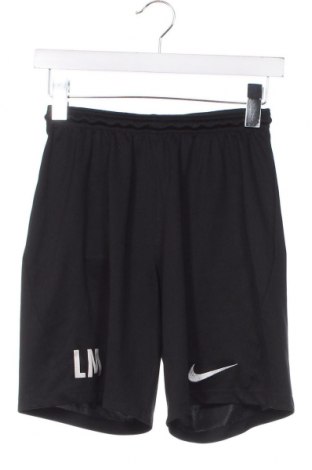 Ανδρικό κοντό παντελόνι Nike, Μέγεθος S, Χρώμα Μαύρο, Τιμή 10,96 €