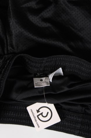 Pantaloni scurți de bărbați Nike, Mărime L, Culoare Negru, Preț 111,84 Lei