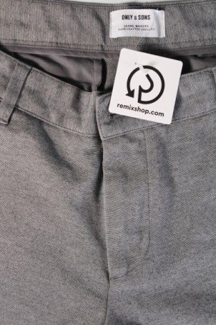 Pantaloni scurți de bărbați Only & Sons, Mărime M, Culoare Gri, Preț 82,24 Lei