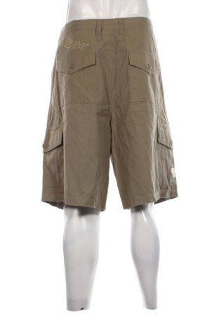 Мъжки къс панталон Reebok, Размер XL, Цвят Бежов, Цена 77,00 лв.