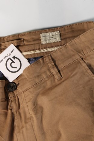 Pantaloni scurți de bărbați Selected Homme, Mărime M, Culoare Bej, Preț 52,50 Lei