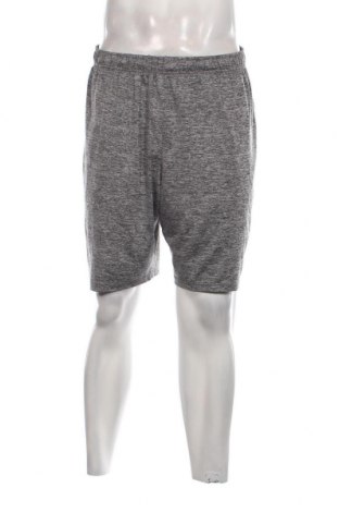 Мъжки къс панталон Umbro, Размер L, Цвят Сив, Цена 13,75 лв.