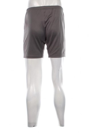 Ανδρικό κοντό παντελόνι Umbro, Μέγεθος S, Χρώμα Γκρί, Τιμή 7,80 €