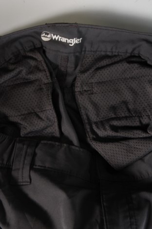 Pánské kraťasy Wrangler, Velikost XL, Barva Šedá, Cena  542,00 Kč