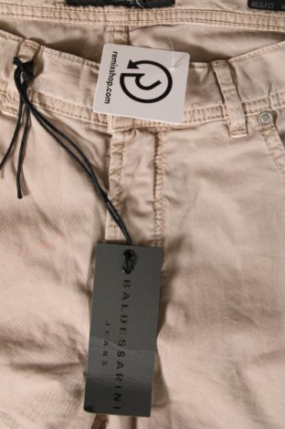 Мъжки панталон Baldessarini, Размер XL, Цвят Бежов, Цена 77,00 лв.