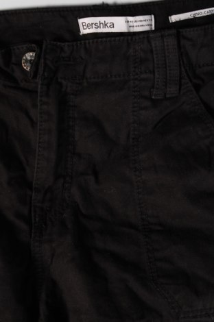 Ανδρικό παντελόνι Bershka, Μέγεθος M, Χρώμα Μαύρο, Τιμή 7,18 €