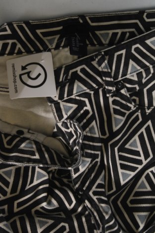 Ανδρικό παντελόνι H&M, Μέγεθος XS, Χρώμα Πολύχρωμο, Τιμή 8,97 €