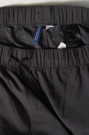 Мъжки панталон H&M Divided, Размер L, Цвят Сив, Цена 11,60 лв.
