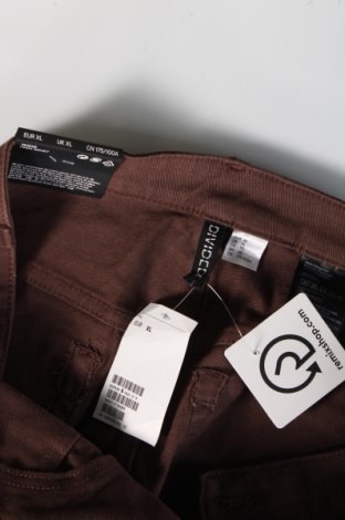 Мъжки панталон H&M Divided, Размер XL, Цвят Кафяв, Цена 25,30 лв.