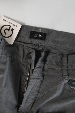 Pantaloni de bărbați Hugo Boss, Mărime M, Culoare Gri, Preț 261,75 Lei