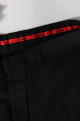 Pánske nohavice  Hugo Boss, Veľkosť M, Farba Čierna, Cena  25,99 €