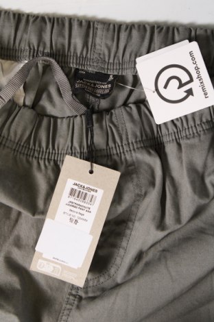 Мъжки панталон Jack & Jones, Размер XL, Цвят Сив, Цена 44,55 лв.