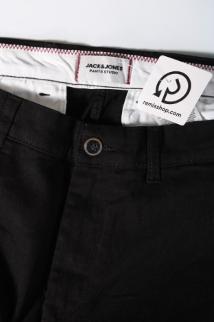 Pantaloni de bărbați Jack & Jones, Mărime L, Culoare Negru, Preț 32,99 Lei