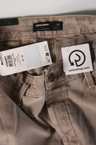 Pantaloni de bărbați Jack & Jones, Mărime M, Culoare Bej, Preț 113,98 Lei