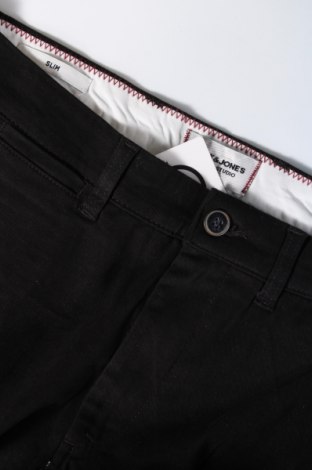 Pantaloni de bărbați Jack & Jones, Mărime M, Culoare Negru, Preț 32,99 Lei