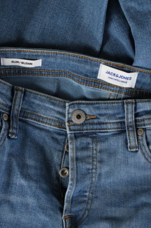 Pánské kalhoty  Jack & Jones, Velikost M, Barva Modrá, Cena  262,00 Kč