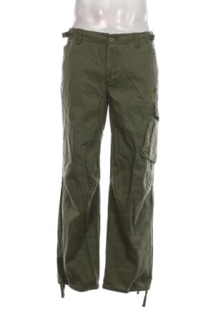 Мъжки панталон Nike, Размер M, Цвят Зелен, Цена 117,80 лв.