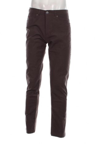 Pantaloni de bărbați Pierre Cardin, Mărime M, Culoare Maro, Preț 158,16 Lei