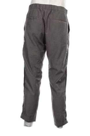 Мъжки панталон Pull&Bear, Размер L, Цвят Сив, Цена 13,05 лв.