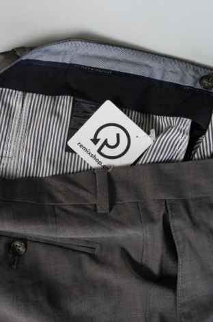Мъжки панталон Tommy Hilfiger, Размер M, Цвят Сив, Цена 53,40 лв.