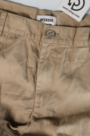 Мъжки панталон Weekday, Размер M, Цвят Бежов, Цена 16,40 лв.