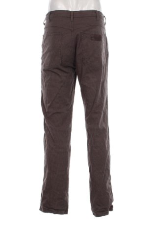 Мъжки панталон Wrangler, Размер L, Цвят Кафяв, Цена 43,79 лв.