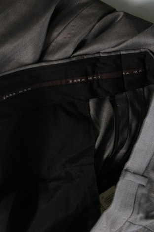 Pantaloni de bărbați Zara Man, Mărime XL, Culoare Gri, Preț 48,85 Lei