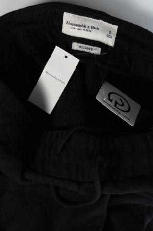 Pantaloni trening de bărbați Abercrombie & Fitch, Mărime S, Culoare Negru, Preț 214,14 Lei