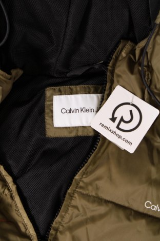 Ανδρικό μπουφάν Calvin Klein Jeans, Μέγεθος XL, Χρώμα Πράσινο, Τιμή 138,79 €