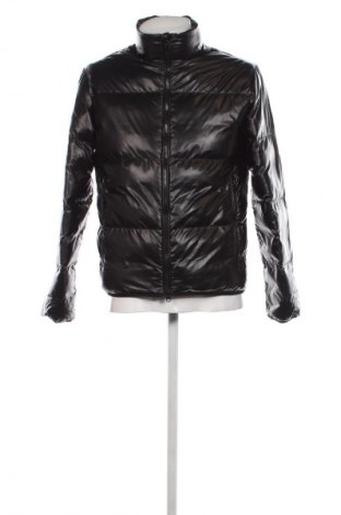 Geacă de bărbati Emporio Armani, Mărime S, Culoare Negru, Preț 1.950,00 Lei