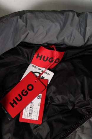 Ανδρικό μπουφάν Hugo Boss, Μέγεθος L, Χρώμα Γκρί, Τιμή 261,86 €