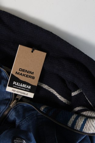 Ανδρικό μπουφάν Pull&Bear, Μέγεθος M, Χρώμα Μπλέ, Τιμή 30,36 €