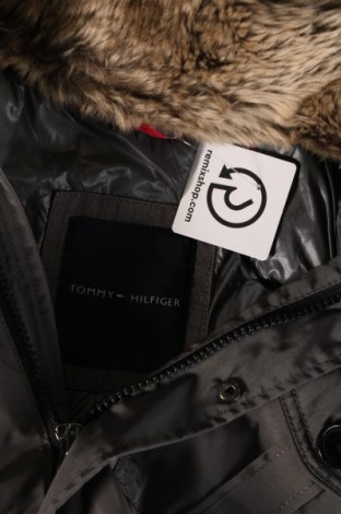 Pánska bunda  Tommy Hilfiger, Veľkosť M, Farba Sivá, Cena  110,43 €