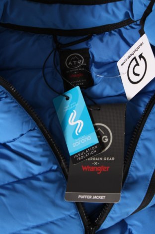 Pánska bunda  Wrangler, Veľkosť L, Farba Modrá, Cena  61,80 €