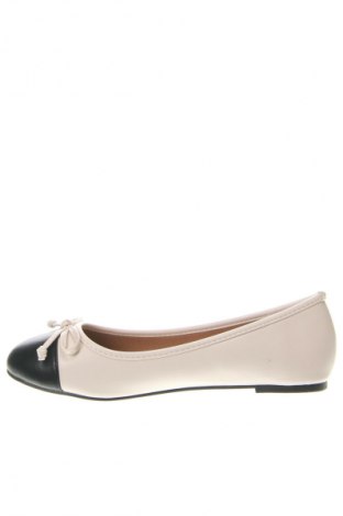 Обувки Bianco, Размер 37, Цвят Бял, Цена 103,20 лв.