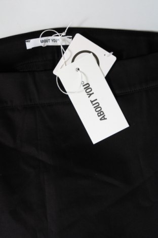 Sukně- kalhoty  About You, Velikost M, Barva Černá, Cena  334,00 Kč